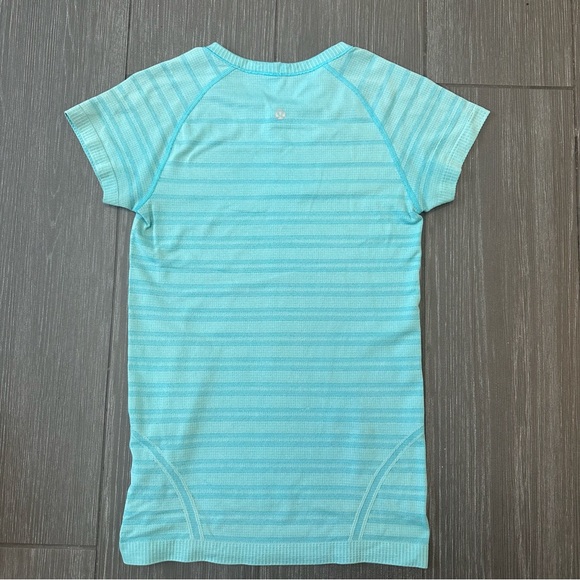Lululemon Swiftly Tech Top - Picture 4 of 5